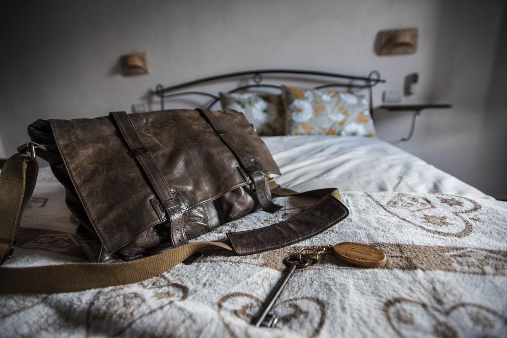 Antico Borgo Seggiano Bed and Breakfast Rum bild